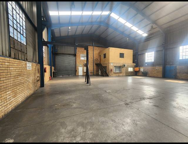 546M² WAREHOUSE TO LET IN WADEVILLE